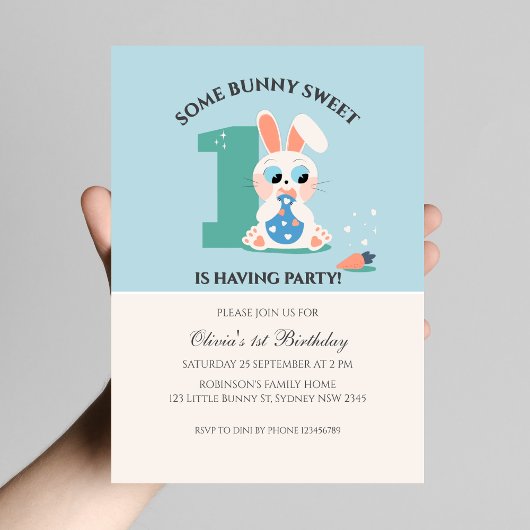 Une invitation à l'anniversaire de lapin doux lapi