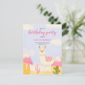 Une invitation d'anniversaire avec un lama. (Debout devant)