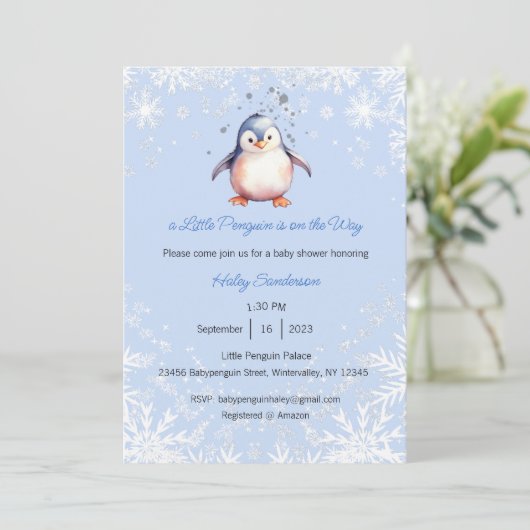 Une invitation pour l'arrivée d'un petit pingouin, (Debout devant)