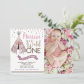 Une invitation sauvage d'anniversaire de Teepee (Debout devant)