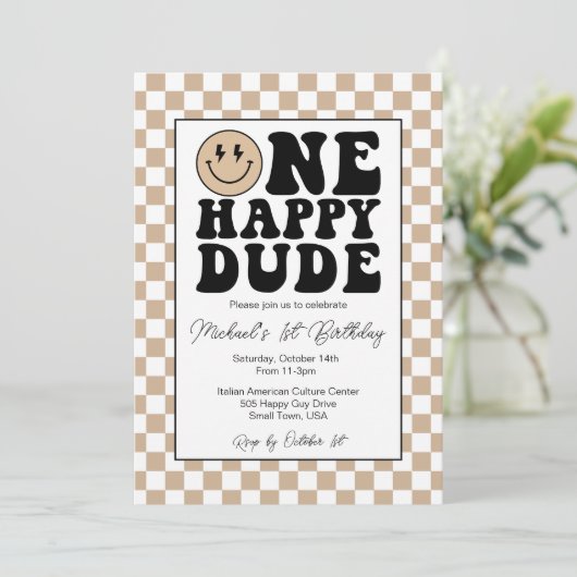 Une joyeuse invitation d'anniversaire à Tan (Debout devant)