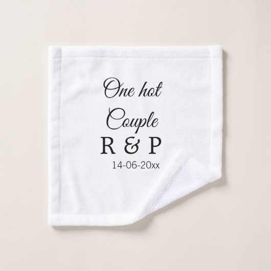 Une lettre initiale de nom de couple chaud date te (Gant de toilette)