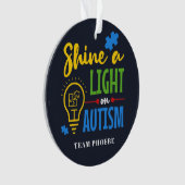 Une lumière personnalisée sur l'autisme équipe de (devant)