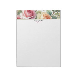 Une note du bloc-notes de roses florales personnal