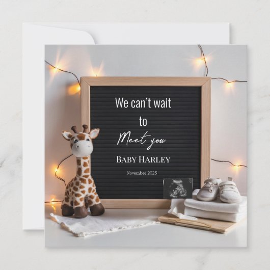 Une petite girafe douce faire-part de grossesse en (Devant)