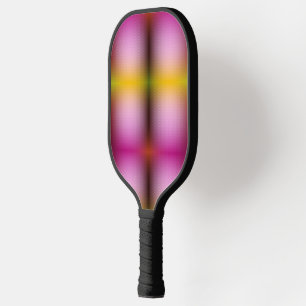 Une raquette de pickleball présente un design vibr