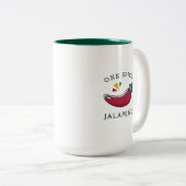 Une tasse à deux tons de Jalapeno épicé (Devant droit)