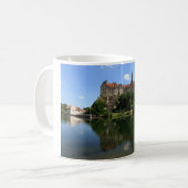 Une tasse allemande de château (Devant gauche)