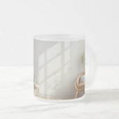 une tasse avec vue sur le salon de la maison (Devant droit)