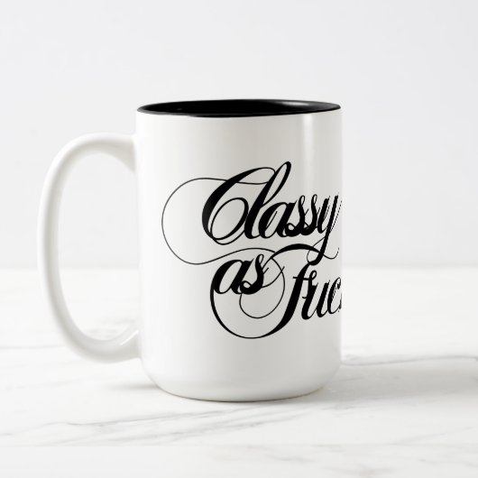 une tasse chique (Gauche)