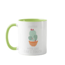 Une tasse de cactus drôle et mignonne