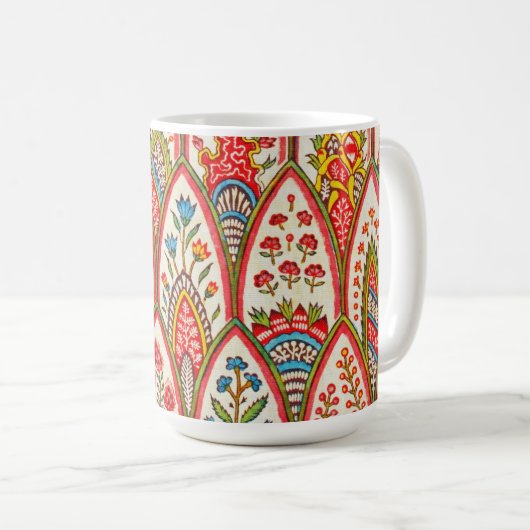 UNE TASSE ÉPICÉE (Devant droit)