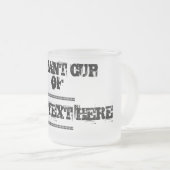 Une tasse géante de texte de coutume de modèle de (Devant droit)