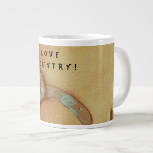 Une tasse occidentale. J'AIME LE PAYS ! (Devant droit)