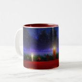 Une tasse plus lumineuse de Noël de visions (Devant gauche)