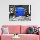 une toile de porte bleue (Insitu(Salon))