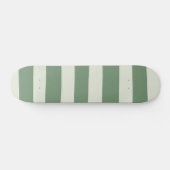 Uneven Stripes - groen Skateboard (Horizontaal)