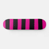 Uneven Stripes - Magenta en Black Skateboard (Horizontaal)