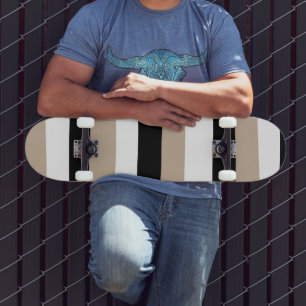 Uneven Stripes - Taupe, Black en White Skateboard