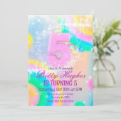 Unicorn 5e verjaardag Uitnodiging (Staand voorkant)