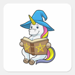 Unicorn als wizard met Boek en Pet Vierkante Sticker