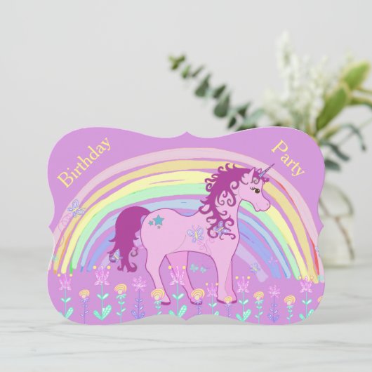 Unicorn Green, Violet Invitations d'hier (Debout devant)
