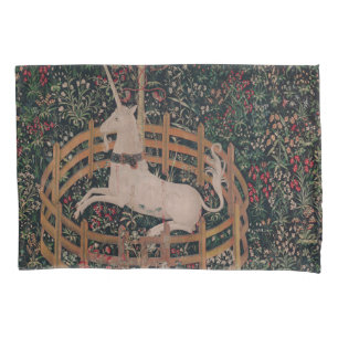 Unicorn Hunt Medieval Art - Unicorn Rests in Garde Kussensloop