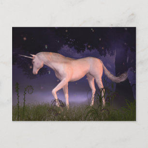 Unicorn in een Misty Forest Glade Briefkaart