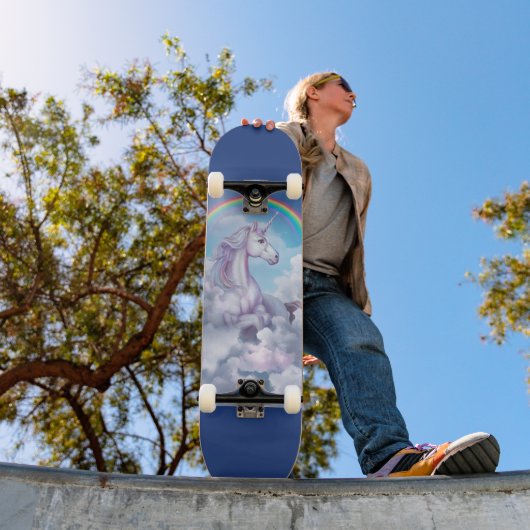 Unicorn in the Clouds Skateboard (Buiten 1)