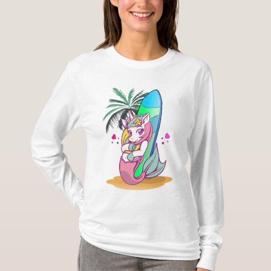 Unicorn met surfboard op het strand t-shirt (Voorkant)