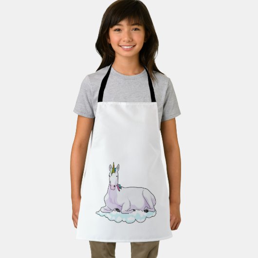 Unicorn over cloud schort (Insitu)