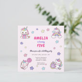 Unicorn Rainbow Girls Birthday Party Invitation (Debout devant)