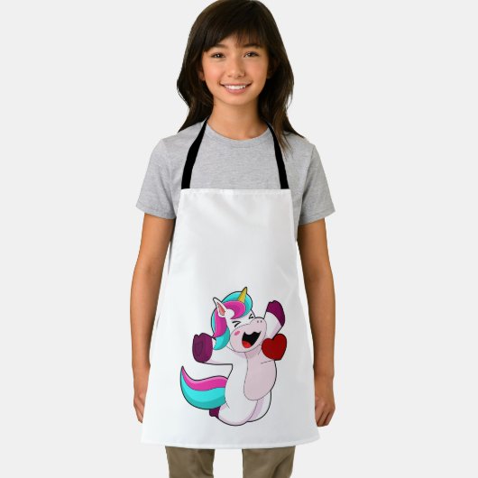 Unicorn with Heart Schort (Insitu)