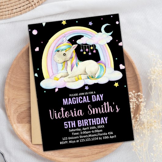 Unicorne noire florale jaune Invitations d'anniver