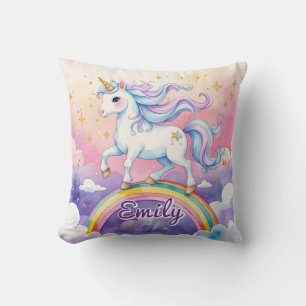 Unicorne sur Rainbow Editable Name Coussin