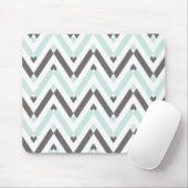 Uniek geometrisch lichtblauw grijs Chevron-patroon Muismat (Met muis)