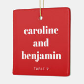 Unieke Aangepaste Plaats Kaart Kerstbruiloft Rood Keramisch Ornament (Links)