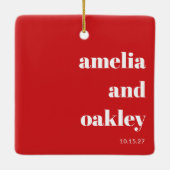 Unieke Aangepaste Plaats Kaart Kerstbruiloft Rood Keramisch Ornament (Achterkant)