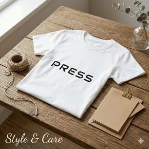 Unieke PRESS Text Tee met minimalistisch ontwerp T-shirt