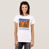 Unieke rotsformatie, Californië T-shirt (Voorkant volledig)