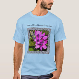 Unisex T-shirt met Magenta Baboon Flower
