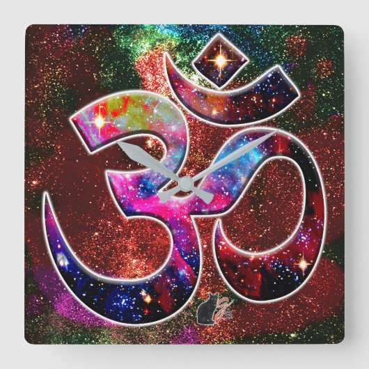 Universal OM Chi Vierkante Klok (Voorkant)