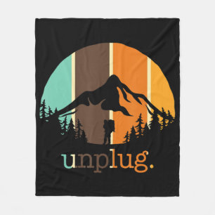 Unplug Hiking Lover Fun Outdoor Hiker Mountain Cl Fleece Deken