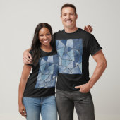 Urban Denim: noodlijdende patchwork ontwerp T-shirt (Unisex)