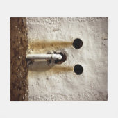 Urban Exposed Water Pipe Foto Fleece Deken (Voorkant (Horizontaal))