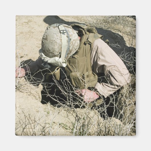 US Marine springt in een gat Magneet (Voorkant)