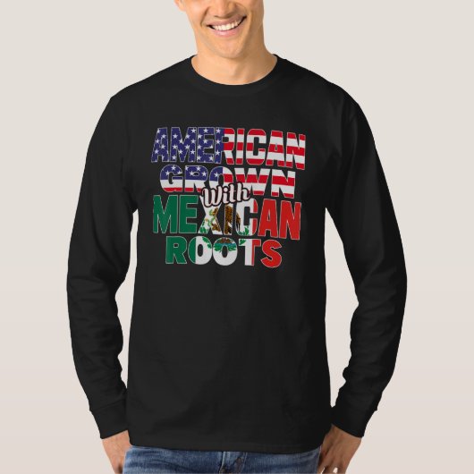 US & Mexican Flag MEXICAN ROOTS Half American Half T-shirt (Voorkant)