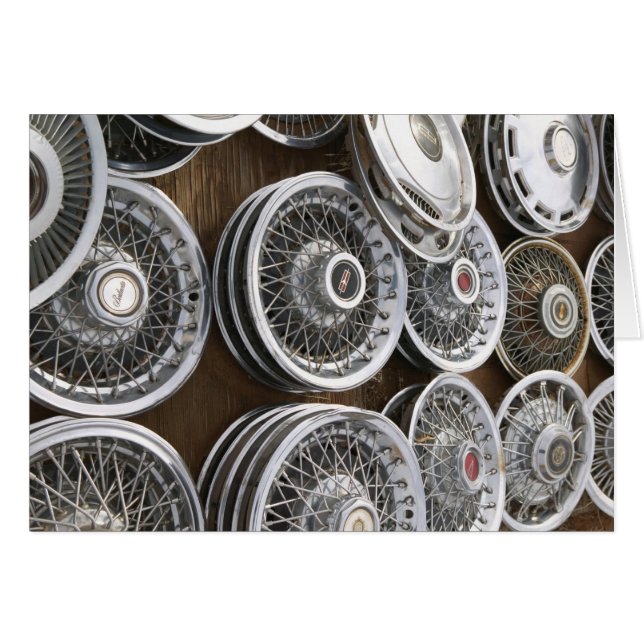 USA, New Mexico, Prewitt: Auto Hubcaps / Rt. 66 (Voorkant Horizontaal)