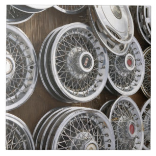 USA, New Mexico, Prewitt: Auto Hubcaps / Rt. 66 Tegeltje