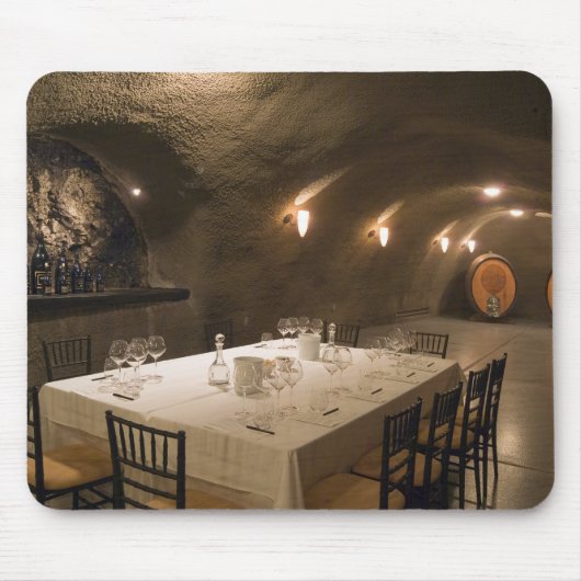 USA, Oregon, Dundee. Mijnruimte in Archery Muismat (Voorkant)